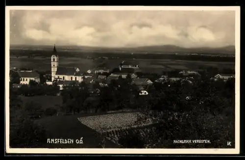 AK Ansfelden /O.-Ö., Teilansicht mit Kirche