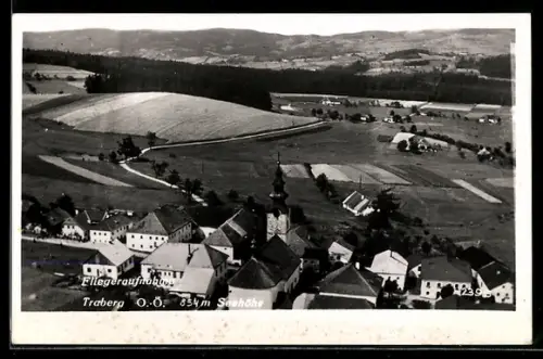 AK Traberg /O.-Ö., Teilansicht mit Kirche, Fliegeraufnahme