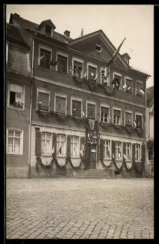 Foto-AK Frankfurt-Höchst, Gasthaus zum Bären im Schützenfestschmuck