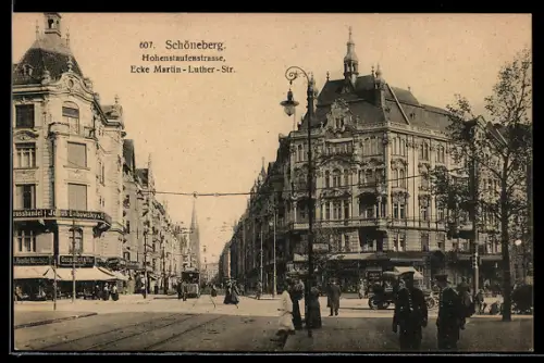 AK Schöneberg, Partie in der Hohenstaufenstrasse Ecke Martin Luther-Strasse, Strassenbahn
