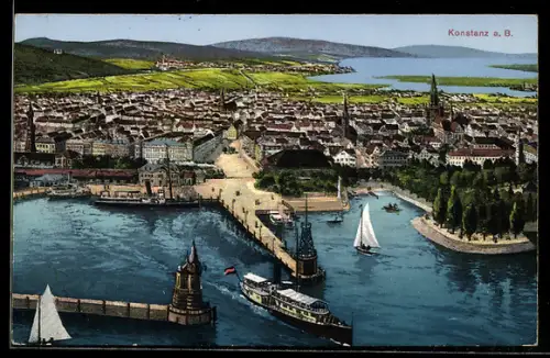 AK Konstanz a. B., Hafen mit Hafenmole und Stadtpanorama