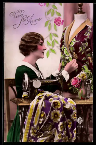 AK Dame mit Pfaff-Nähmaschine