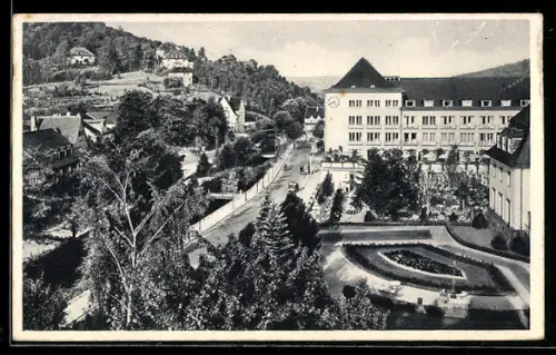 AK Oberschlema /Sächs. Erzgeb., Kurhotel, Radiumbad, Parkanlage