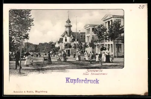 AK Zinnowitz, Neue Sandstrasse mit Passanten
