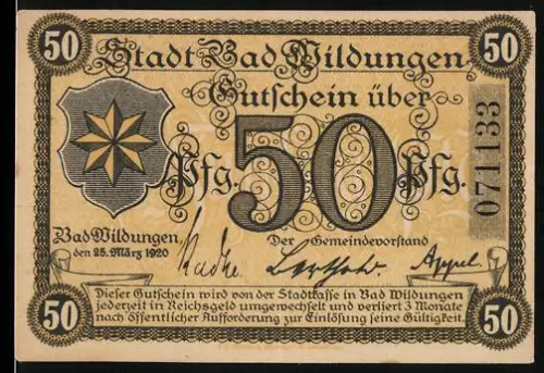 Notgeld Bad Wildungen 1920, 50 Pfennig, Sternwappen und historisches Gebäude mit Menschen im Park