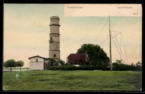 AK Travemünde, Leuchtturm mit Häusern