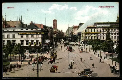AK Berlin, Alexanderplatz mit Strassenbahn u. Rathaus aus der Vogelschau