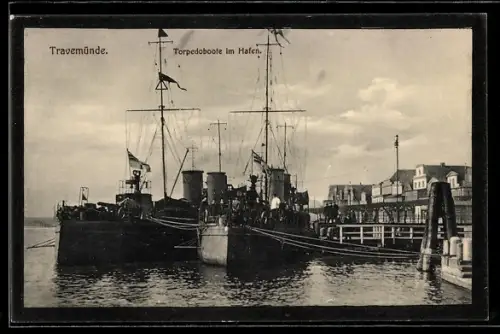 AK Travemünde, Torpedoboote der Kriegsmarine im Hafen