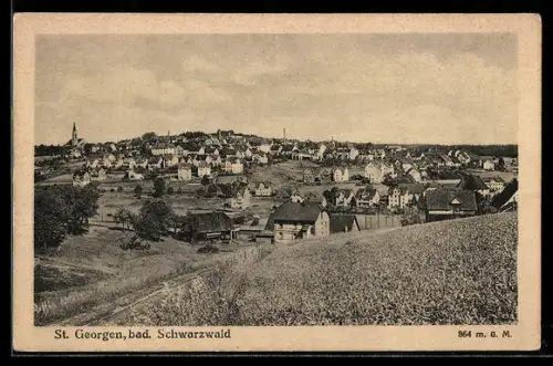 AK St. Georgen /Bad. Schwarzwald, Teilansicht mit Kirche
