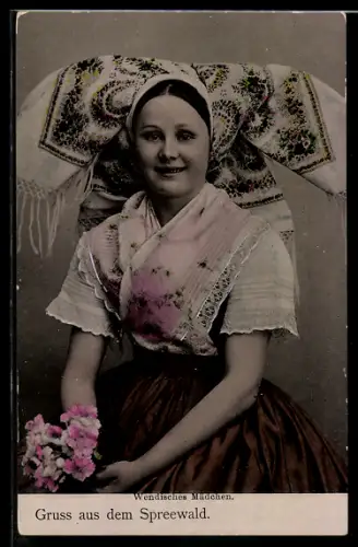AK Wendisches Mädchen in Spreewälder Tracht, Portrait