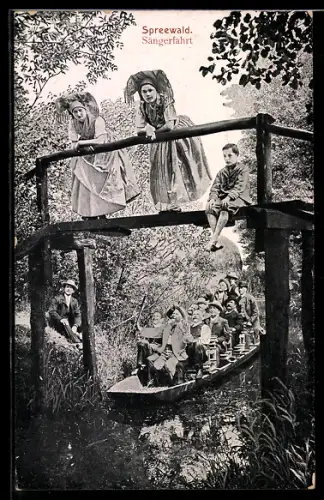 AK Sängerfahrt im Spreewald, Kahn, Spreewälder Tracht, Brücke