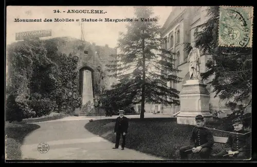 AK Angouleme, Monument des Mobiles et Statue de Marguerite de Valois
