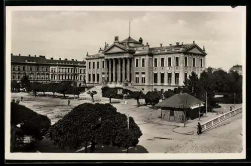AK Szeged, Közmüvelödési palota