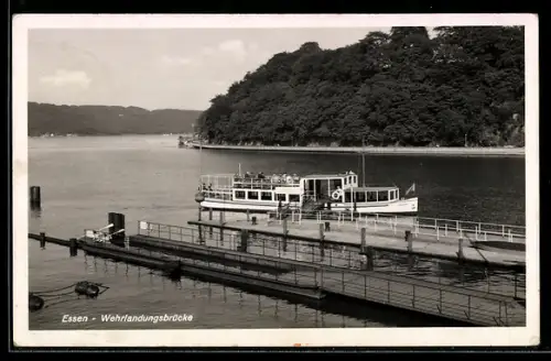 AK Essen, Wehrlandungsbrücke, Schiffsanleger m. Dampfer