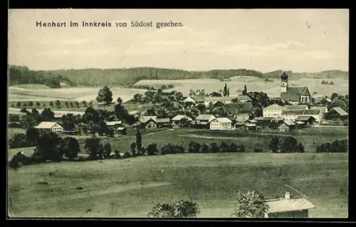 AK Henhart im Innkreis, Ortsansicht von Südost mit Kirche