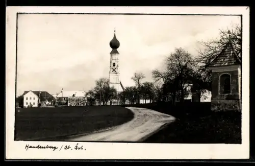 AK Handenberg /Ob.-Ö., Kirche und Dorfstrasse, Kapelle