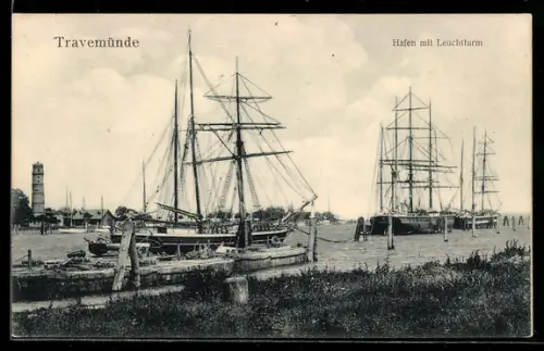 AK Travemünde, Hafen mit Leuchtturm