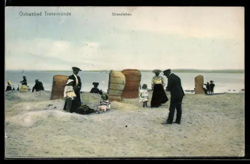 AK Travemünde a.d. Ostsee, Familien am Strand