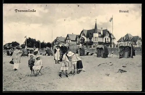 AK Travemünde, Strand mit Hotels