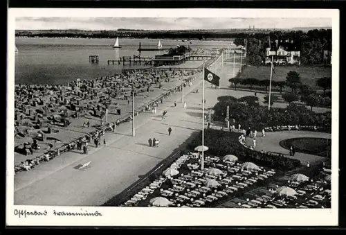 AK Travemünde, Ostseebad, Strandpromenade mit Cafe, 