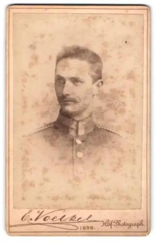 Fotografie E. Voelkel, Neisse, Ring 18, Einjährig-Freiwilliger Unteroffizier in Uniform