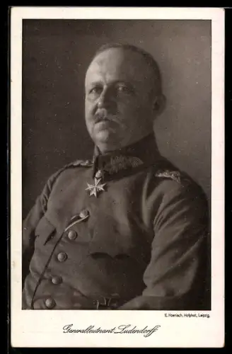 AK Generalleutnant Erich Ludendorff in Uniform mit Pour le Merite Orden