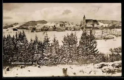 AK Altenberg b. Linz, Ortsansicht mit Kirche im Winter