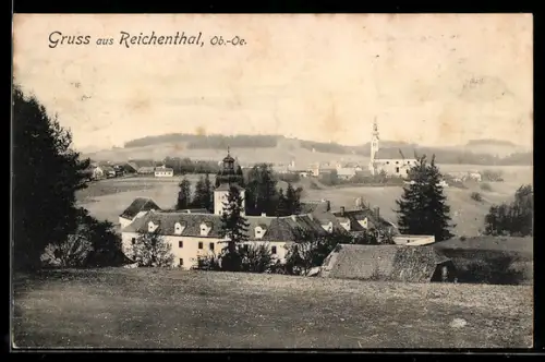 AK Reichenthal /Ob. Öst., Ortspanorama mit Kirchen u. Umgebung