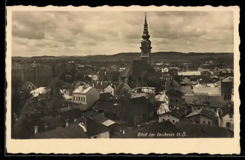 AK Ried im Innkreis, Teilansicht mit Kirche