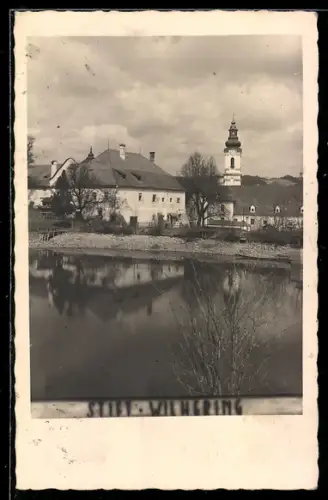AK Wilhering, Uferpartie mit Stift