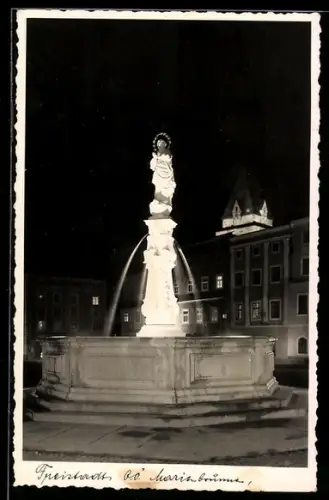 AK Freistadt /O.-Ö., Mariabrunnen bei Nacht