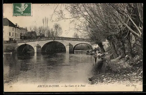 AK Arcy-sur-Cure, La Cure et le Pont