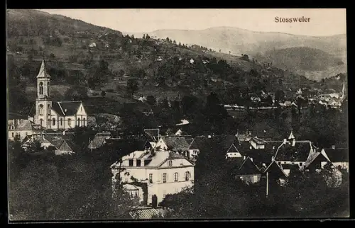 AK Stossweier, Dorfansicht mit Kirche
