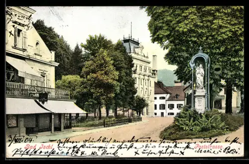 AK Bad Ischl, Poststrasse mit Bildstock
