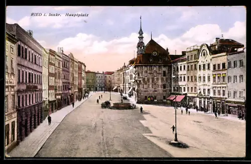 AK Ried i. Innkr., Hauptplatz mit Brunnen