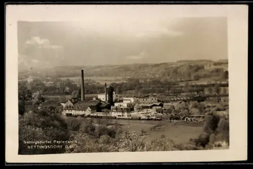 AK Ansfelden /O. D., Ansicht der Papierfabrik Nettingsdorf