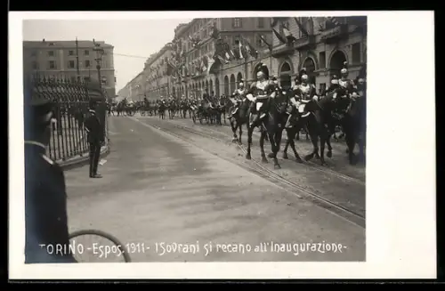 AK Torino, Esposizione 1911, Sovrani si recano all`Inaugurazione, Ausstellung