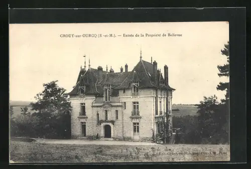 AK Crouy-sur-Ourcq, Entrée de la Propriété de Bellevue