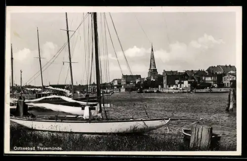AK Travemünde, Hafenpartie mit Blick zur Kirche