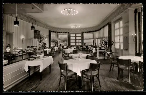 AK Travemünde, Gasthaus Strandpavillon, Inh. H. Prümm, Innenansicht