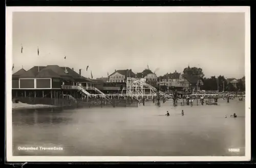 AK Travemünde, Badeanstalt mit Wasserrutsche