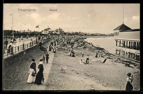 AK Travemünde, Strand mit Promenade u. Badeanstalt