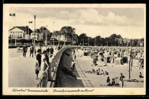 AK Travemünde, Strandpromenade mit Strand, n