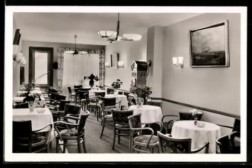 AK Travemünde, Restaurant-Cafe Friesenklause Mennenga, Teutendorfer Weg 33, Innenansicht