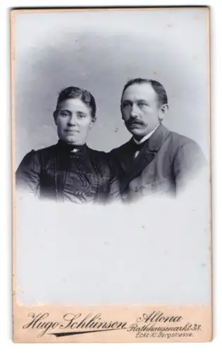 Fotografie Hugo Schlünsen, Altona, Rathausmarkt 38, Porträt eines Paares