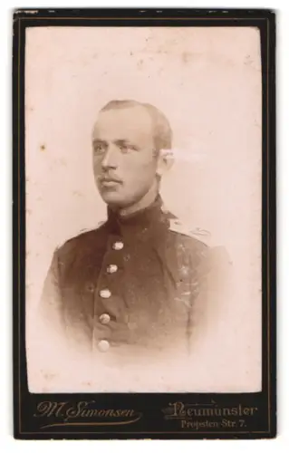 Fotografie M. Simonsen, Neumünster, Propsten-Str. 7, Obergefreiter vom Infanterie-Regiment Nr. 85 in Uniform