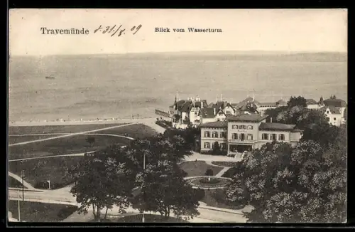 AK Travemünde, Blick vom Wasserturm mit Strassenpartie