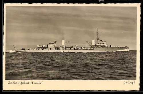 AK Artillerieschulboot Bremse der Kriegsmarine in Fahrt