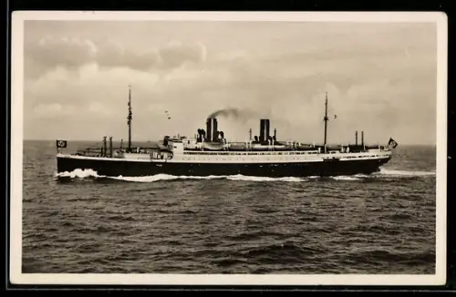 AK Passagierschiff Stuttgart vom Norddeutschem Lloyd auf hoher See, -Fahne