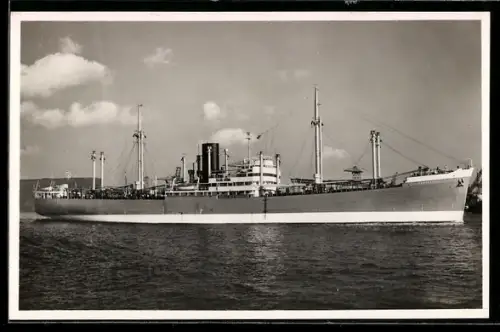 AK Handelsschiff M.S. Kertosono vom Koninklijke Rotterdamsche Lloys im Hafen